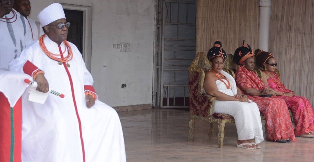Emoro festival climaxes as Oba of Benin appears with his Queens