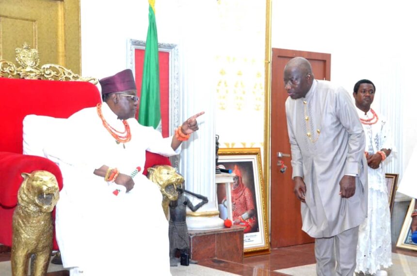 Jonathan parleys Oba of Benin on democracy talk