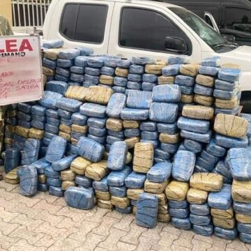 Grandpa arrested for 340.8kg drug trafficking