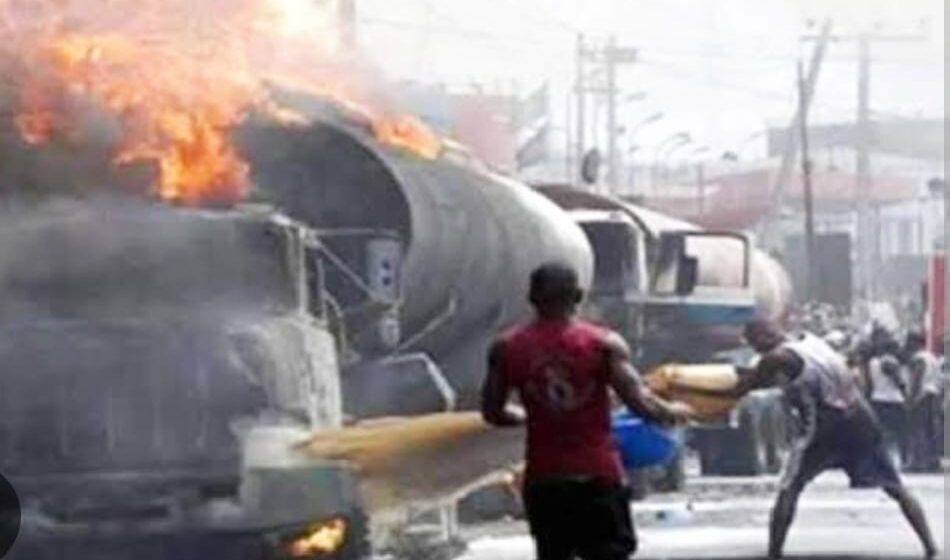 48 killed in Niger tanker explosion explosion buried