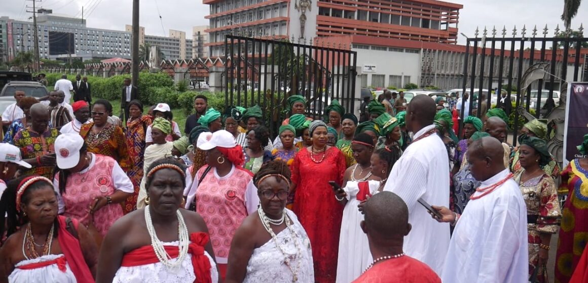 Court regularizes suit between Oba of Benin, suspended Enigie