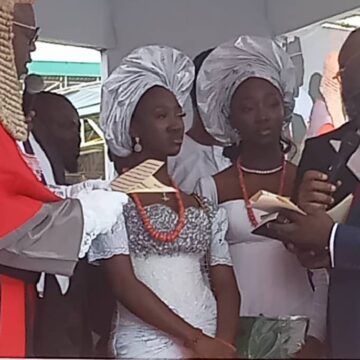 Okpebholo, Idahosa sworn-in as Edo gov, deputy