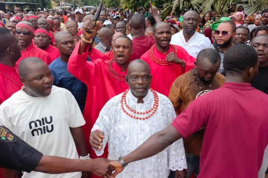 e288b02f-ced5-43d1-bba7-851002348096 Protest in Edo over alleged diversion of Benin royal museum funds in Obaseki’s govt